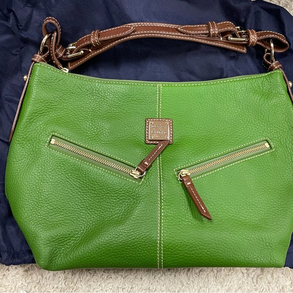 Dooney And Bourke Pebble Grain Grass Mary Bag
